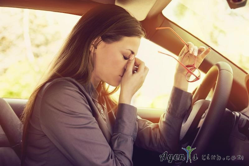 How Do I Attract Traffic While I Sleep?