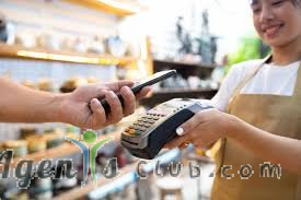 What’s the cheapest way to get paying customers?