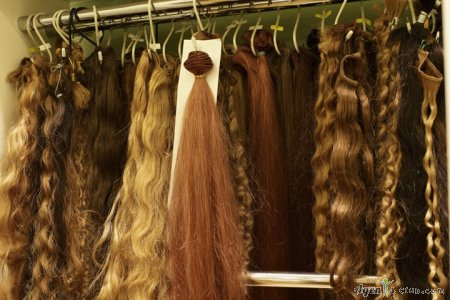 I Will design a hair extension, hair extension store, beauty store, beauty salon website for your business